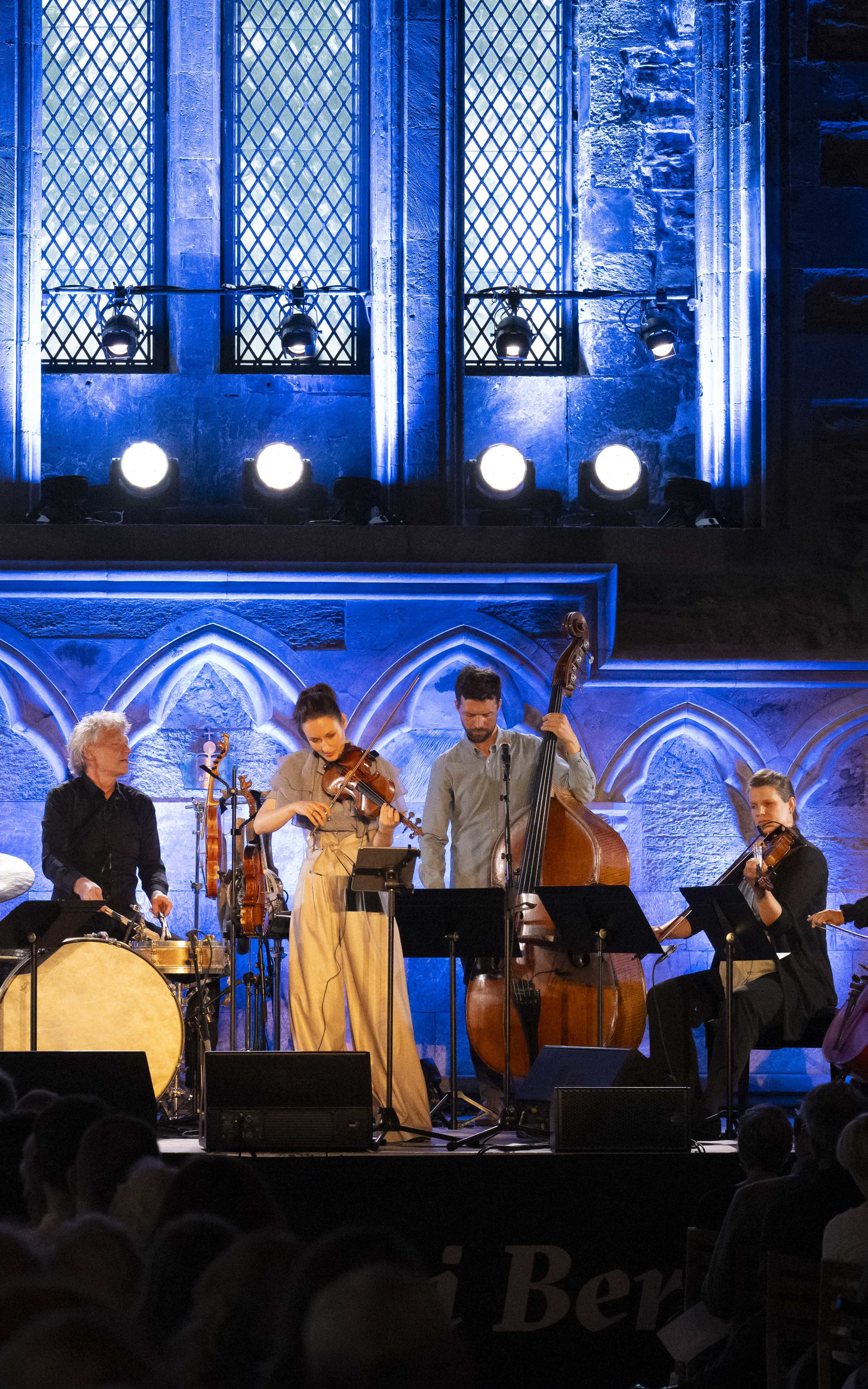 Vetra. Ragnhild Hemsings folkjazz. Foto: Thor Brødreskift